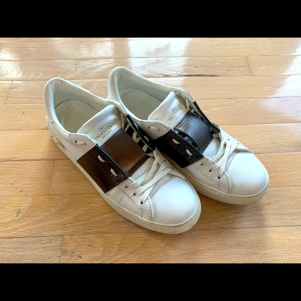 Valentino Garavani Open Sneaker with grey metallic stripe. Women’s Sz 39.